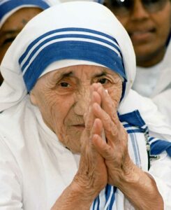 mother Teresa biography in Tamil